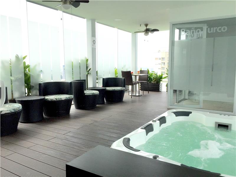 SPA.JPG
