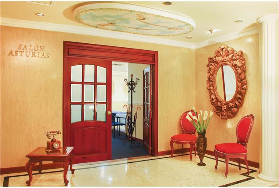 Entrada Salón02.jpg