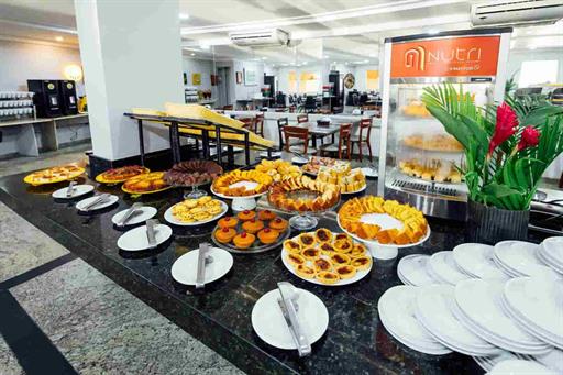 5y7a1201-cr2_dxo_deepprime (1) (1).jpg