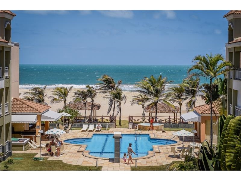 Piscina frente ao mar1.jpg