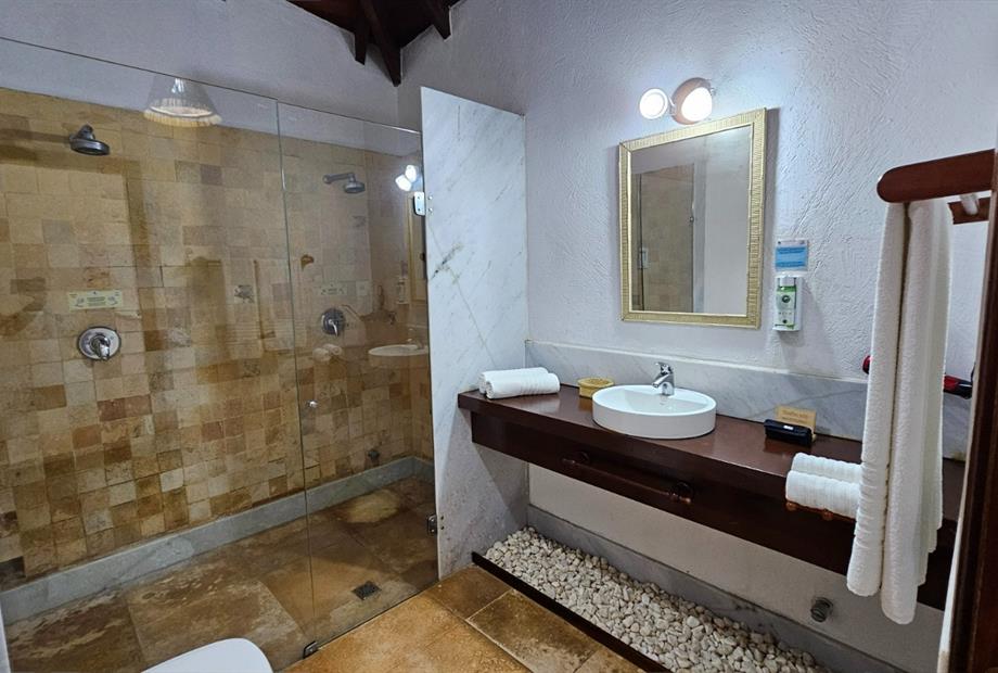 whatsapp image 2025-09-02 at 17.57.51 (1).jpeg