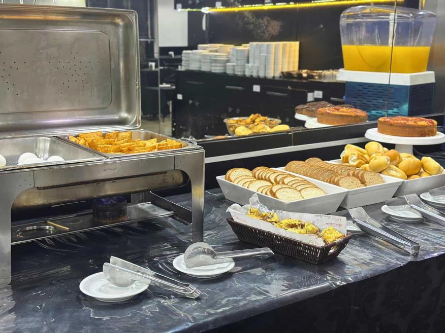 café, pães e pastel.jpg