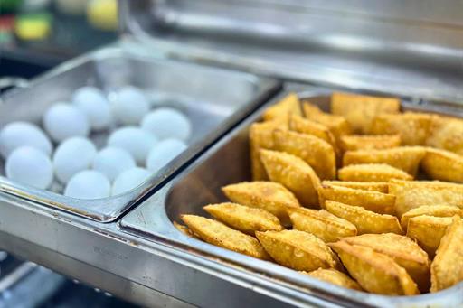 café, ovo e pastel.jpg