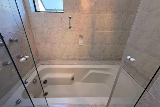 banheira suite master.jpg