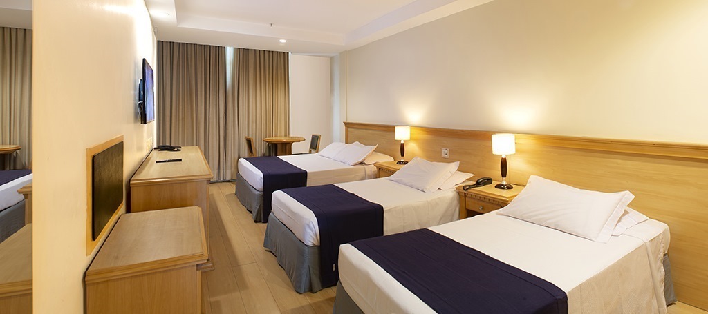 QUARTO_04_SITE_MB.jpg