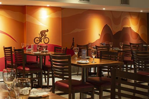 RESTAURANTE -03_B_EB.jpg