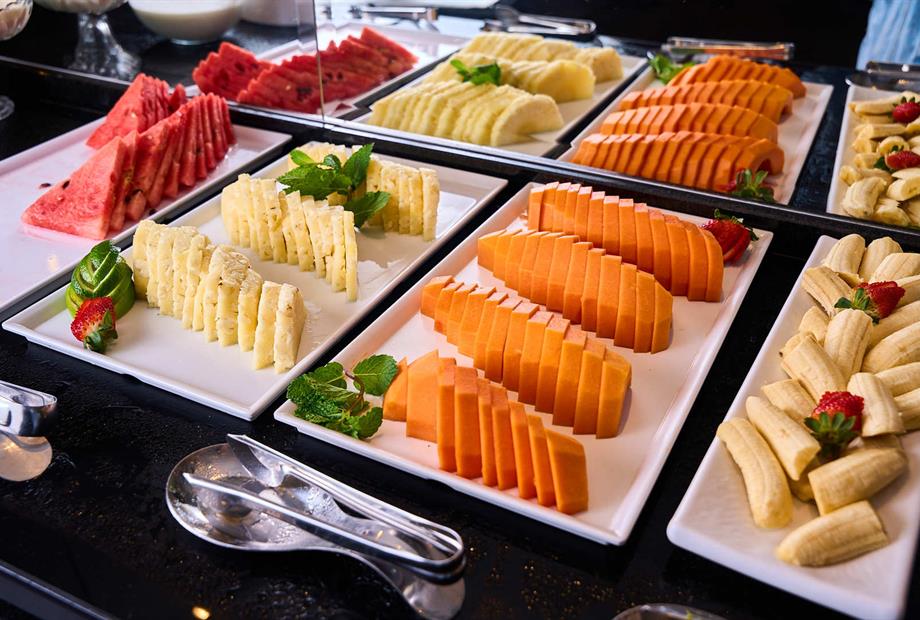 café da manha buffet frutas.jpg