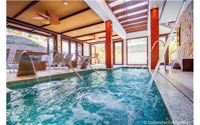 ÁREA MOLHADA SPA