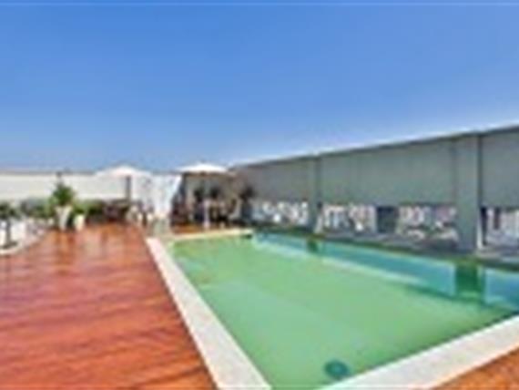 Piscina 03.jpg