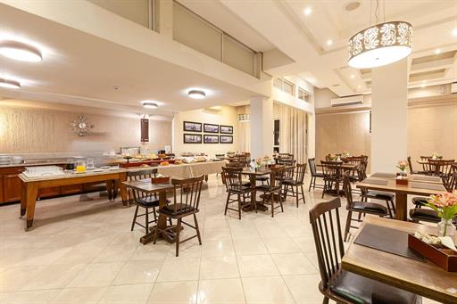 executive_sm_cafe_03.jpg