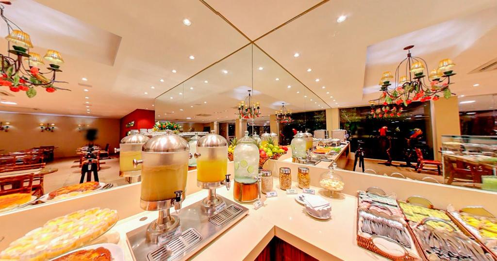 cafe3.jpg