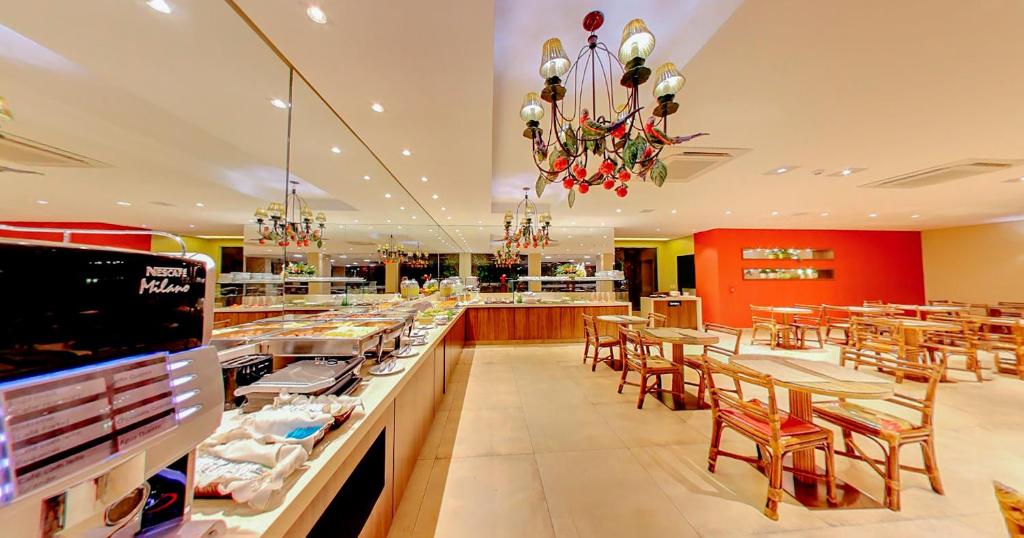 cafe6.jpg