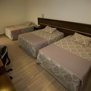 QUADRUPLO CASAL+2 SOLTEIROS