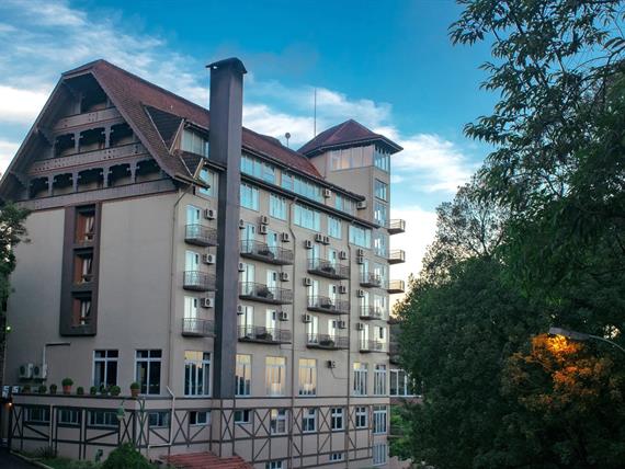 exterior-do-hotel.jpg