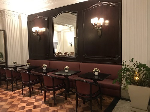 lobby bar 2.jpg