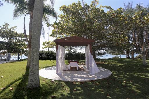 gazebo _easy-resize.com.jpg