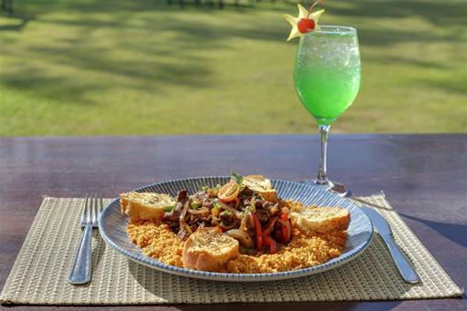 refeição _easy-resize.com.jpg