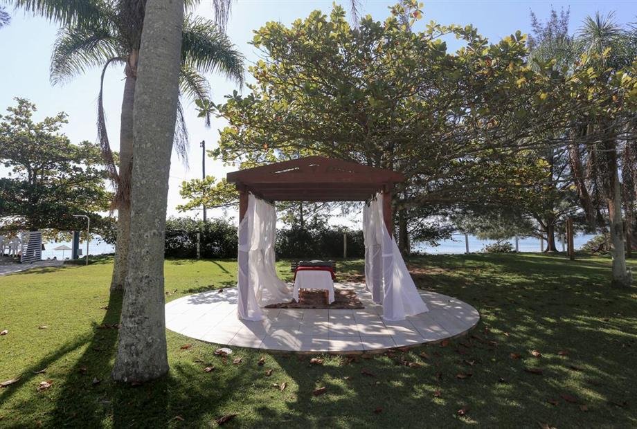 gazebo _easy-resize.com.jpg