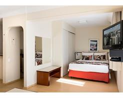 Luxo Duplo com Cama de Casal