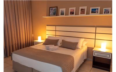 QUARTO CASAL