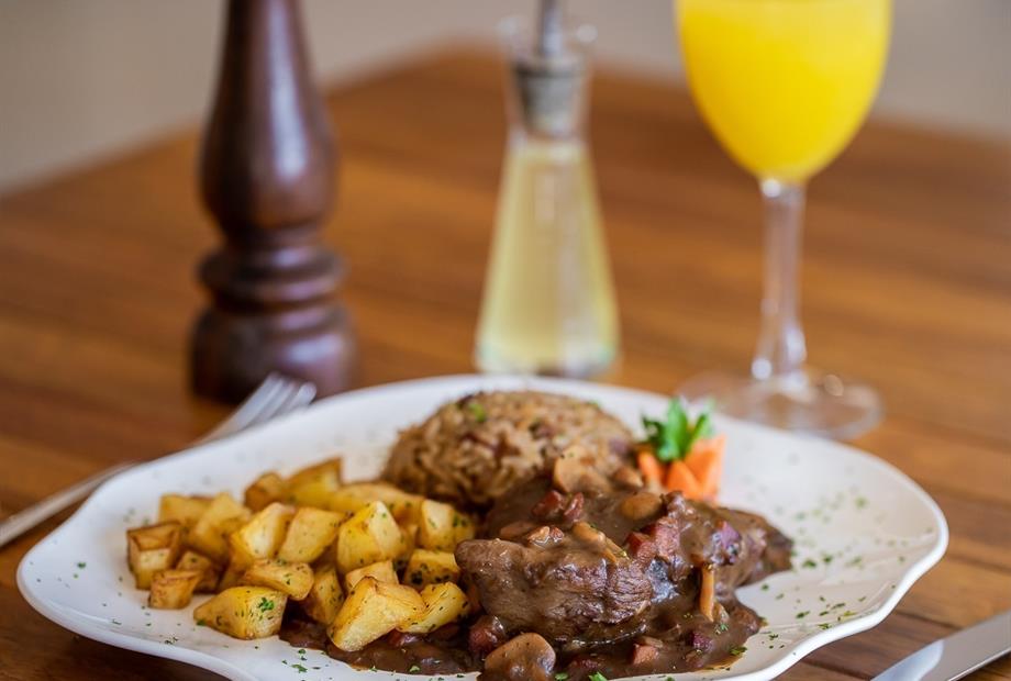 Os Tournedos de Versailles 04.JPG