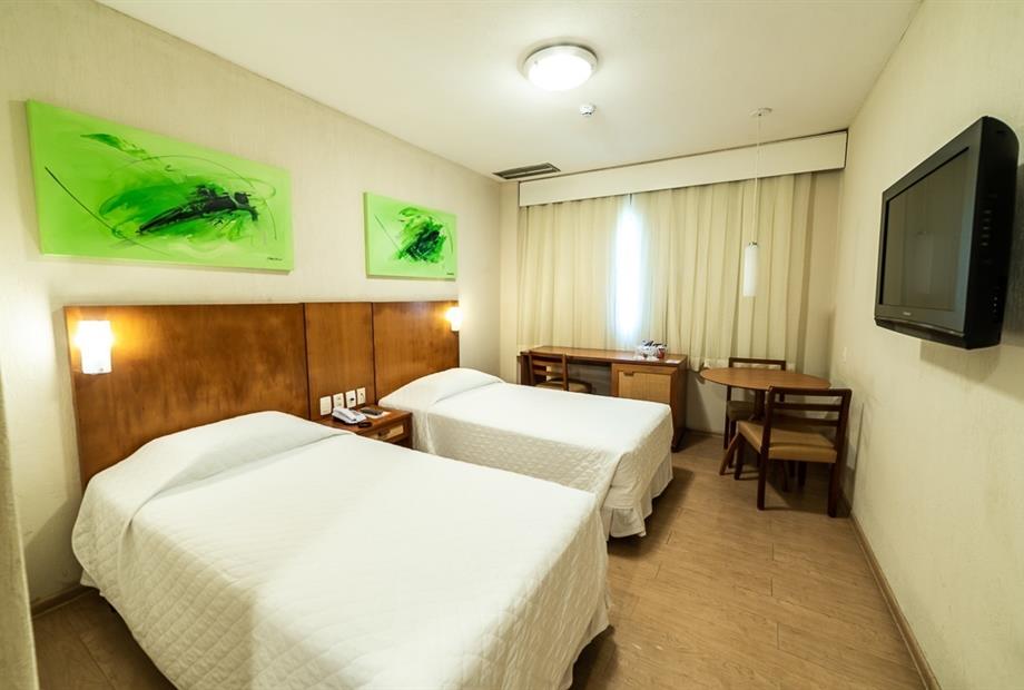 Apto Standard Twin - 02.JPG