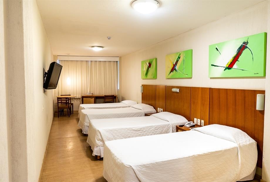 apto standard quádruplo - 02.jpg