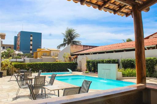 piscina marezzi.jpeg