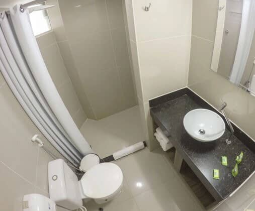 wc1.jpg