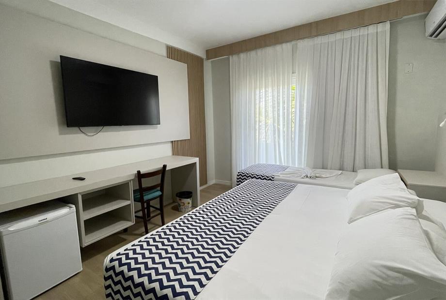quarto triplo (2).jpg