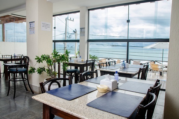 cafe 6.jpg