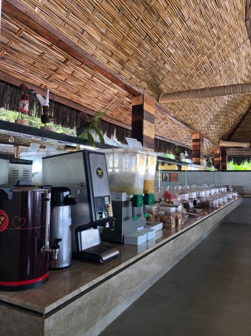 cafe 2.jpg