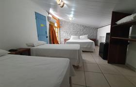 Categoria standard - Quarto Quádruplo do Hotel Estalagem Porto Seguro