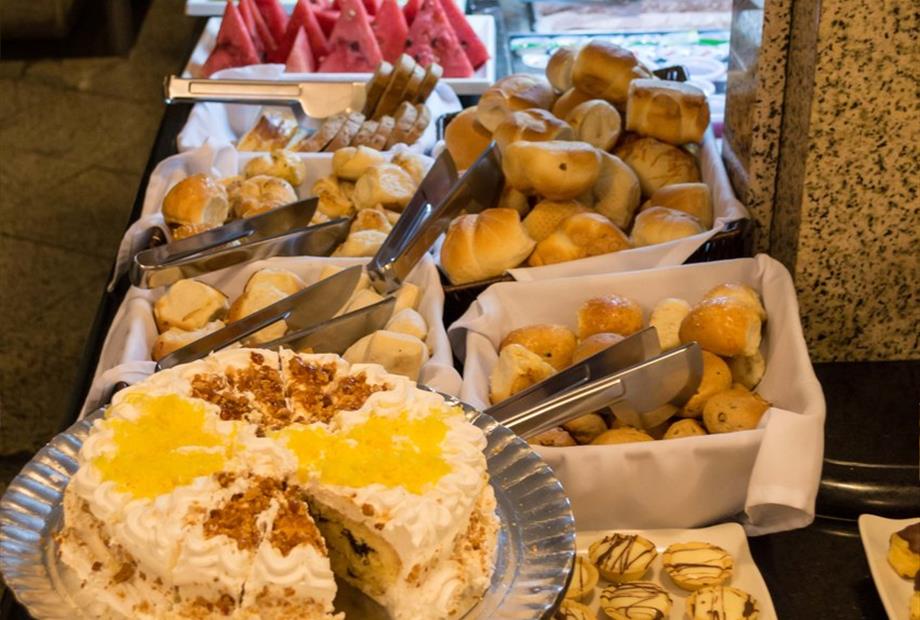 03 Café da Manhã.jpg