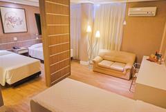 SUITE TRIPLO TWIN