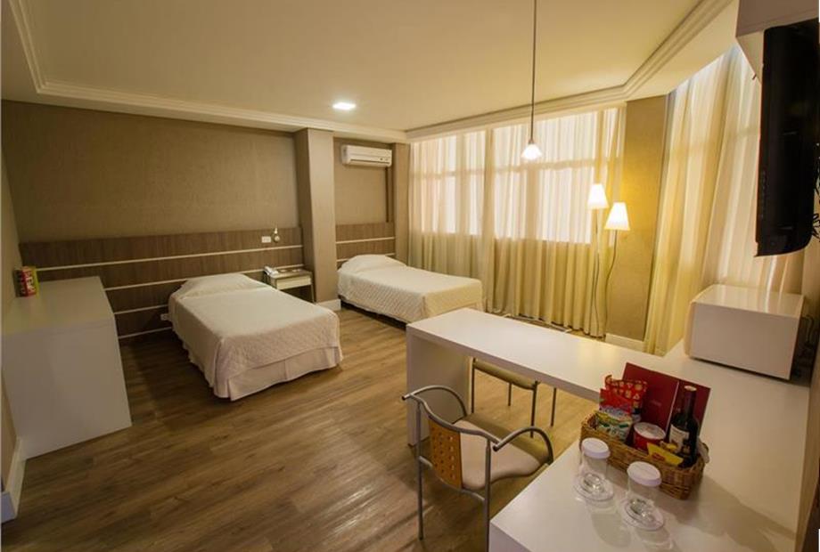 Royal Quartos (34) (Copy).jpg