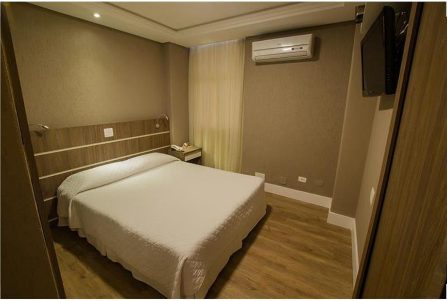 Royal Quartos (36) (Copy).jpg