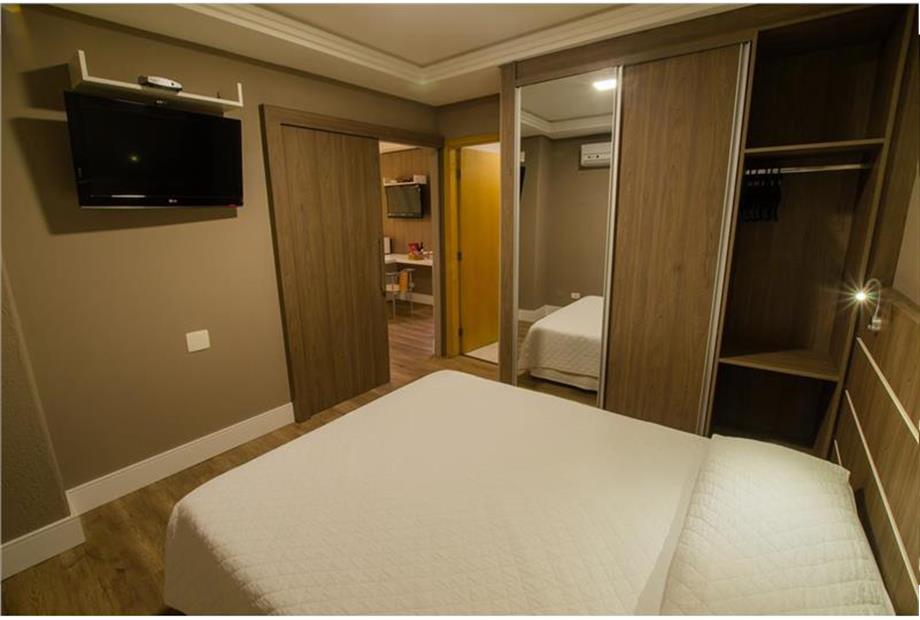 Royal Quartos (37) (Copy).jpg