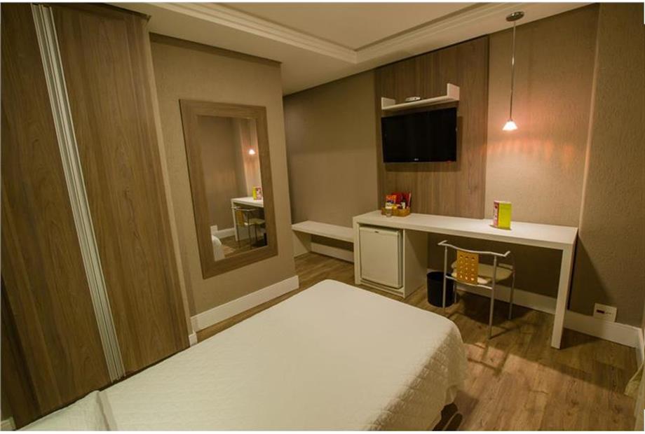 Royal- Quarto individual Luxo (2) (Copy).jpg