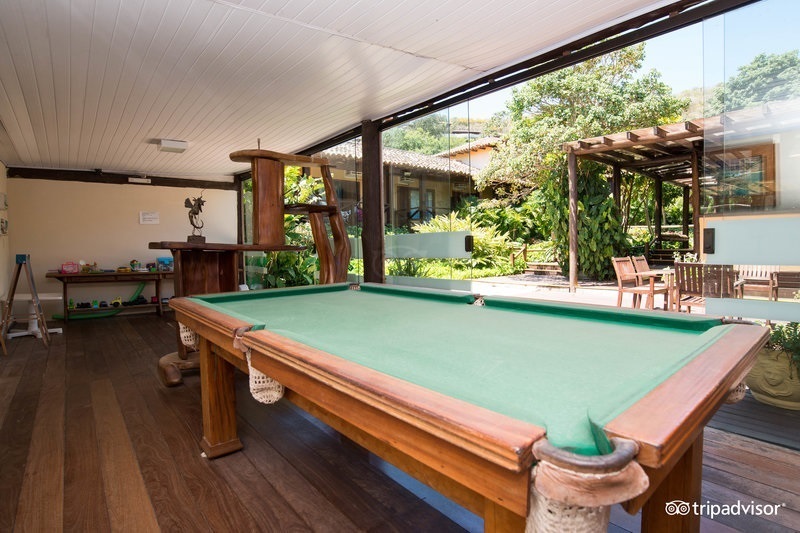 game-room--v6356092.jpg