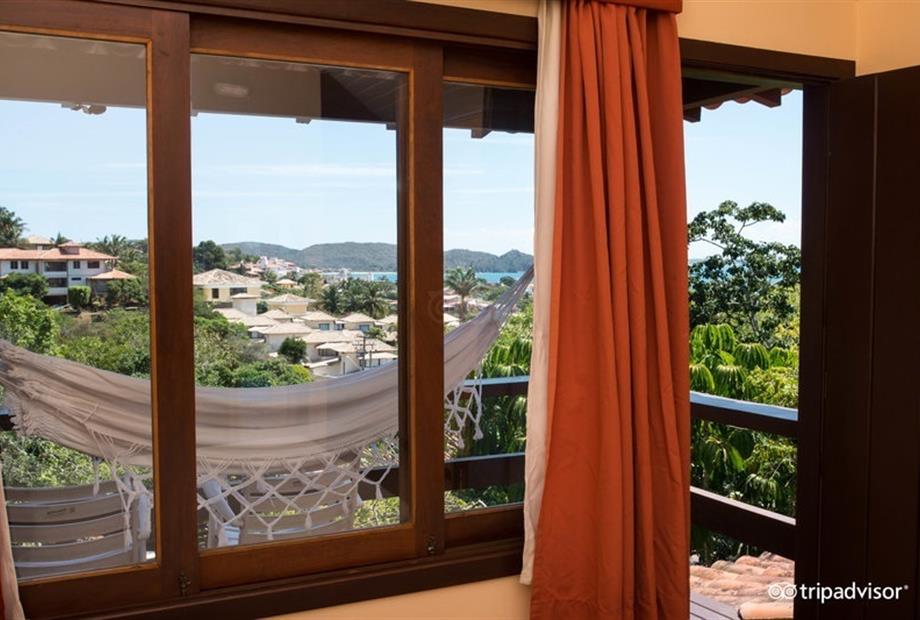 standard-double-room-with-ocean-v (3).jpg