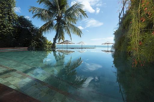 marlins.pipa.piscina (2).jpg