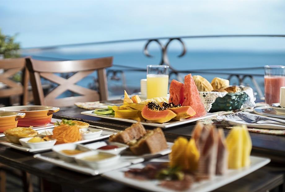 marlins.pipa.cafe (1).jpg