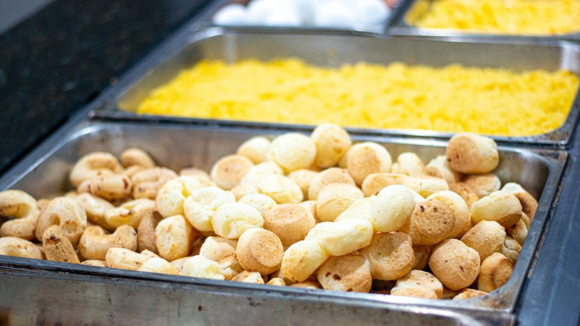 pão de queijo e chipas.jpg