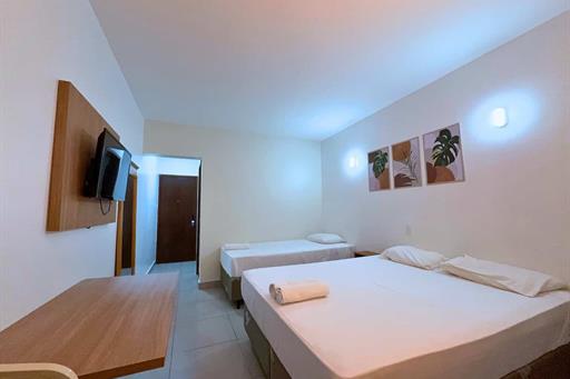 quarto triplo casal.jpg