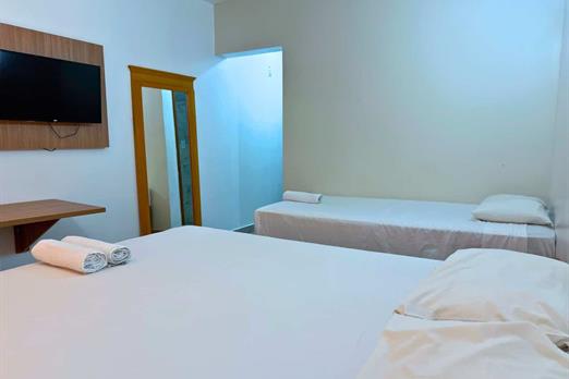 quarto triplo casal standard.jpg