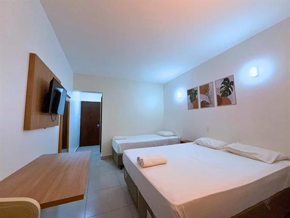 quarto triplo casal.jpg