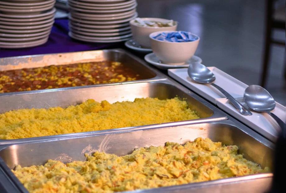 ovo, cuzcuz e salsicha.jpg