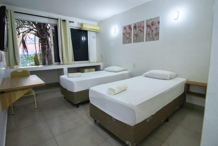 duplo 2 camas de solteiro.jpg