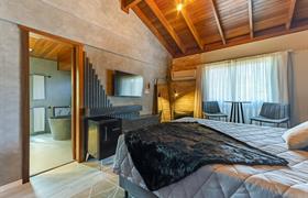 Vale Suite of Hotel Laghetto Gramado